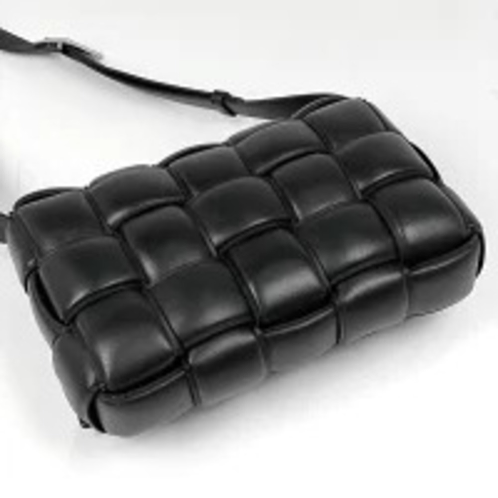 Bottega Veneta Cassette Bag Intrecciato Black Shoulder Padded Leather Maxi Black